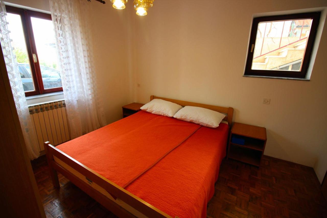 Guesthouse Marija Novi Vinodolski Exterior photo